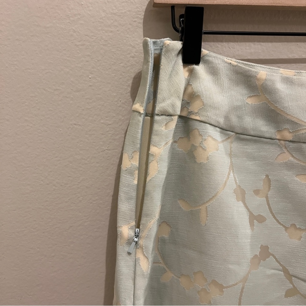 J.Jill Burnout Linen Blend Floral Overlay Midi Faux Wrap Skirt Blue Cream Size 8 - Picture 10 of 16